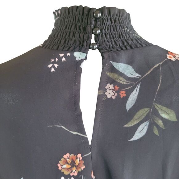 Nannette Red and Black A-line Dress with Bishop Sleeves - Picture 8 of 10